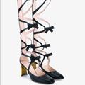 Gucci Shoes | Askdoes Anyone Sell This Pair Of Gucci Boots | Color: Black/Gold | Size: 6