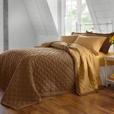 BH Studio Reversible Quilted Bedspread by BH Studio in Chocolate Latte (Size FULL)