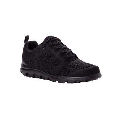 Women's Travelactiv Walking Shoe Sneaker by Propet in All Black (Size 7 1/2XX(4E))