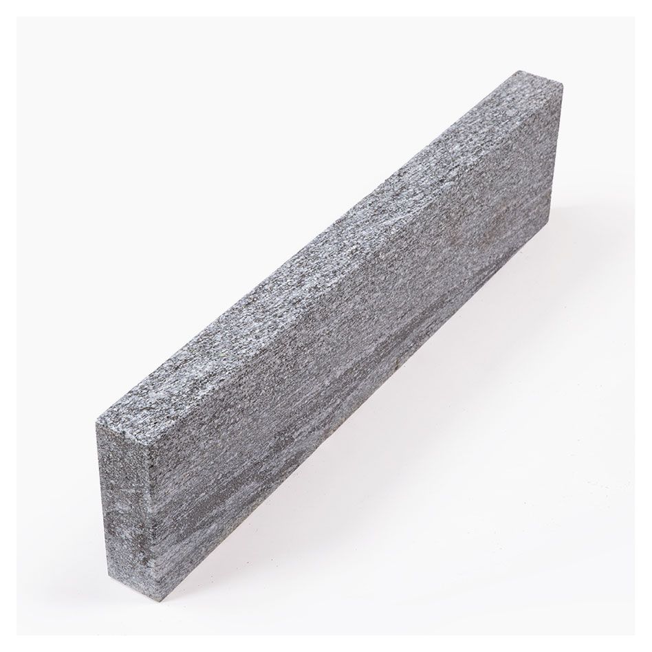 Seltra Natursteine Rasenkanten BIASCA EXACTA Gneis silbergrau-liniert Image