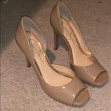 Jessica Simpson Shoes | Jessica Simpson Open Toe Heels | Color: Cream | Size: 8.5