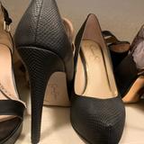 Jessica Simpson Shoes | Jessica Simpson Black “Snakeskin” Pumps | Color: Black | Size: 9