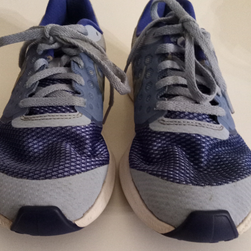 Nike Shoes | Girls Nike Tennis Shoes | Color: Blue/Gray | Size: 5.5