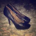 Jessica Simpson Shoes | Jessica Simpson Black Peep Toe Shoes Size 7 | Color: Black | Size: 7