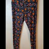 Lularoe Pants & Jumpsuits | Lularoe Tall And Curvy Floral Paisley Leggings. | Color: Black/Red | Size: Tall And Curvy