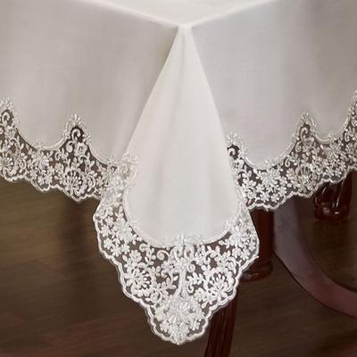 Evangelina Oblong Tablecloth Ivory, 70 x 84, Ivory