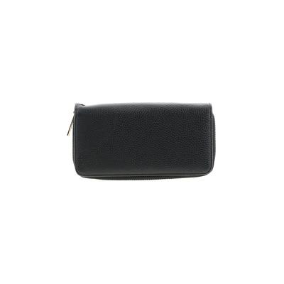 Wallet: Pebbled Black Solid Bags