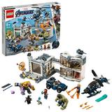 LEGO Marvel Avengers Compound Battle 76131 Building Set (699 pieces)