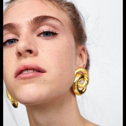 Zara Jewelry | 2/$35 Zara Interwined Metal Clip On Earrings | Color: Gold | Size: Os