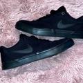 Nike Shoes | Nike Canvas Shoes | Color: Black | Size: 7.5