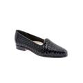 Women's Liz Leather Loafer by Trotters® in Black (Size 8 1/2 M)