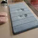Tapis de sol en mousse à mémoire de forme pour salles de bain polymère velours antidérapant