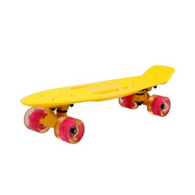 22 Inch Skateboard with LED Light Up PU Wheels And...