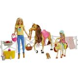 Barbie Hugs N Horses Playset with Barbie & Chelsea Dolls Blonde