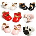 Newborn Baby Girl Shiny Crib Pram Shoes SPANISH Style PU Leather Bowknot Shoes Anti-Slip Toddler Casual Shoes, Soft Soled Princess Walking Shoes, 0-18 Months