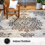 Nicole Miller Patio Country Azalea Indoor/Outdoor Area Rug