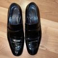 Gucci Shoes | Auth Gucci Slip On Shoes Black Leather Size 42/8.5 | Color: Black | Size: 8.5