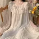 Robe de nuit Lolita en dentelle blanche pour femmes vêtements de nuit de princesse en maille