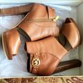 Michael Kors Shoes | Michael Kors Wyatt Open Toe Shoes Size 9 | Color: Brown/Gold | Size: 9