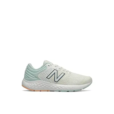 New Balance Womens 520 V7 Running Shoe - White Size 7M