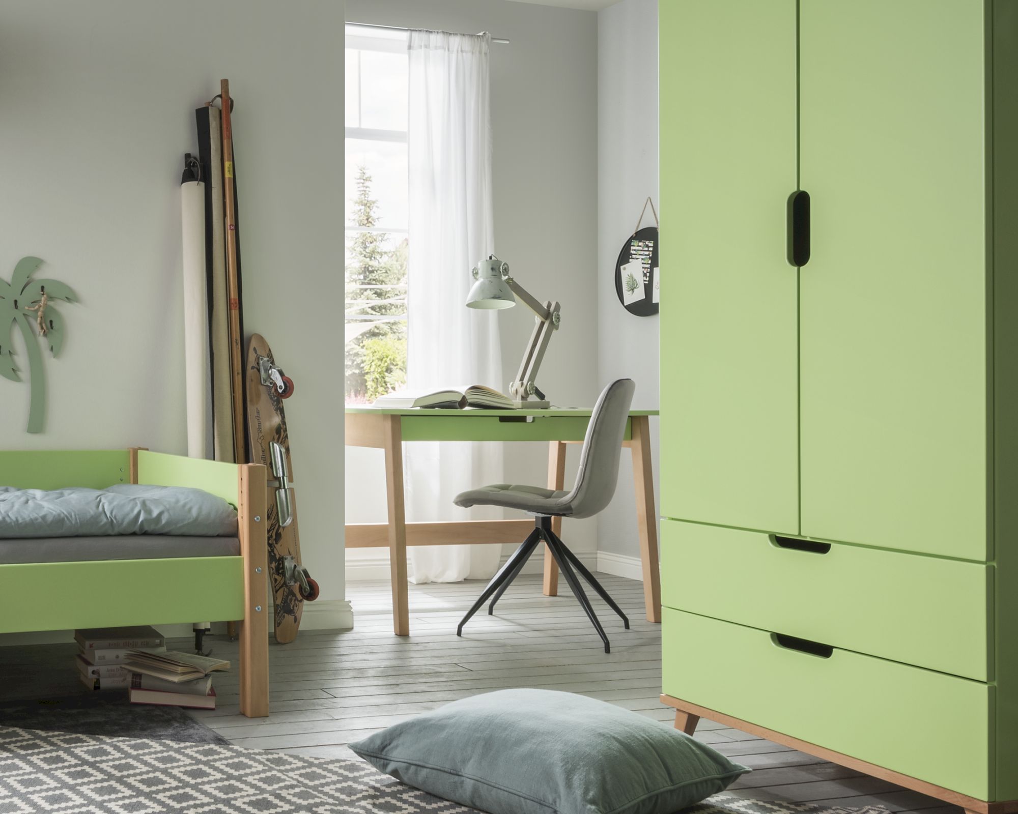 INFANSKIDS »Infanscolor« Kinderzimmer Schreibtisch grün grün-Buche