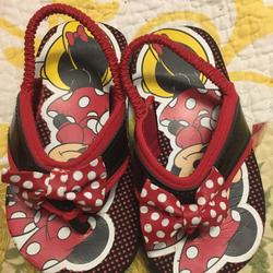 Disney Shoes | Disney Minnie Mouse Shoes Toddler Size 7/8 | Color: Black | Size: Size 7/8 Toddler