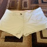 American Eagle Outfitters Shorts | American Eagle Outfitters Size 14 Shorts | Color: Tan/Cream | Size: 14