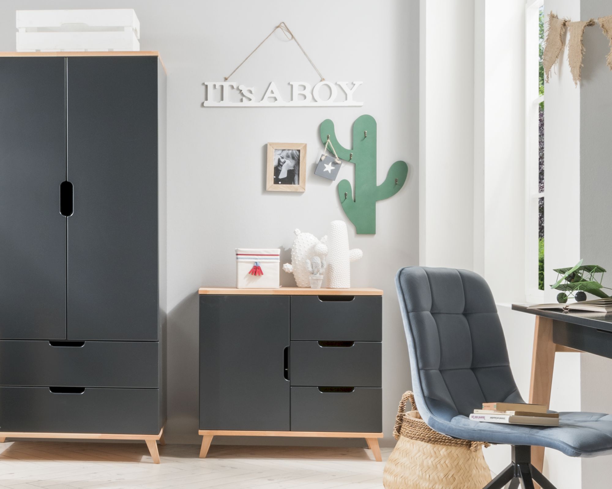 INFANSKIDS »Infanscolor« Kinderzimmer Kommode I anthrazit anthrazit-Buche Image