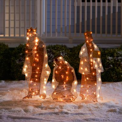 Crystal Splendor Outdoor Scenes by BrylaneHome in Wise Men Christmas Decoration