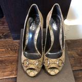 Gucci Shoes | Gucci Beige Ebony/ Chocolate Shoes Size 37 | Color: Brown/Tan | Size: 7