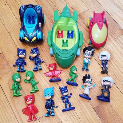Disney Toys | Pj Masks Action Figure & Vehicle Lot | Color: Green | Size: Osb