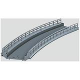 Marklin 74623 C Track Curved Ramp 17-1/4 Inches