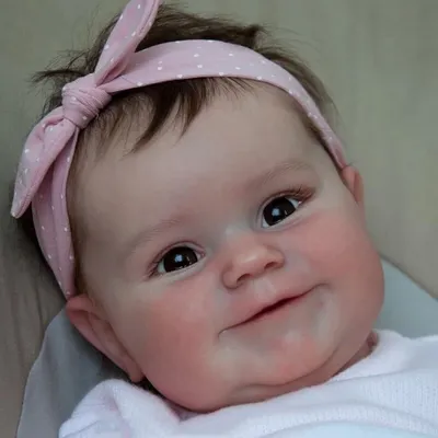 Beurre de bébé Reborn réaliste pour nouveau-né fille toucher doux Maddie avec des cheveux