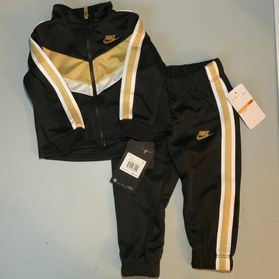 Nike Matching Sets | 12 Months- 2pc Black, Gold, And White Nike Outfit | Color: Black/Gold | Size: 12-18mb