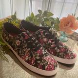 American Eagle Outfitters Shoes | American Eagle Outffiters Floral Sneakers | Color: Black/Red | Size: 9