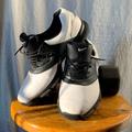Nike Shoes | Nike Men’s Heritage B/W Leather Low Top Golf Shoes. | Color: Black/White | Size: 8