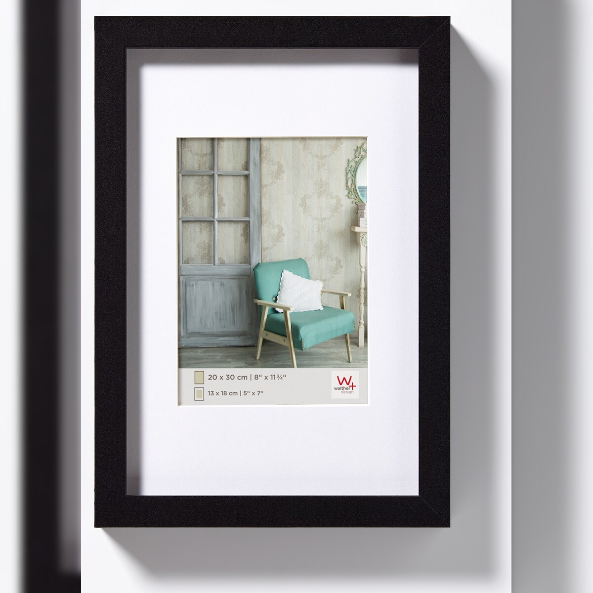 walther + design Stockholm Holz Bilderrahmen 20x30 cm SCHWARZ Image