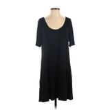 Ann Taylor LOFT Casual Dress - Shift: Black Solid Dresses - Women's Size Small