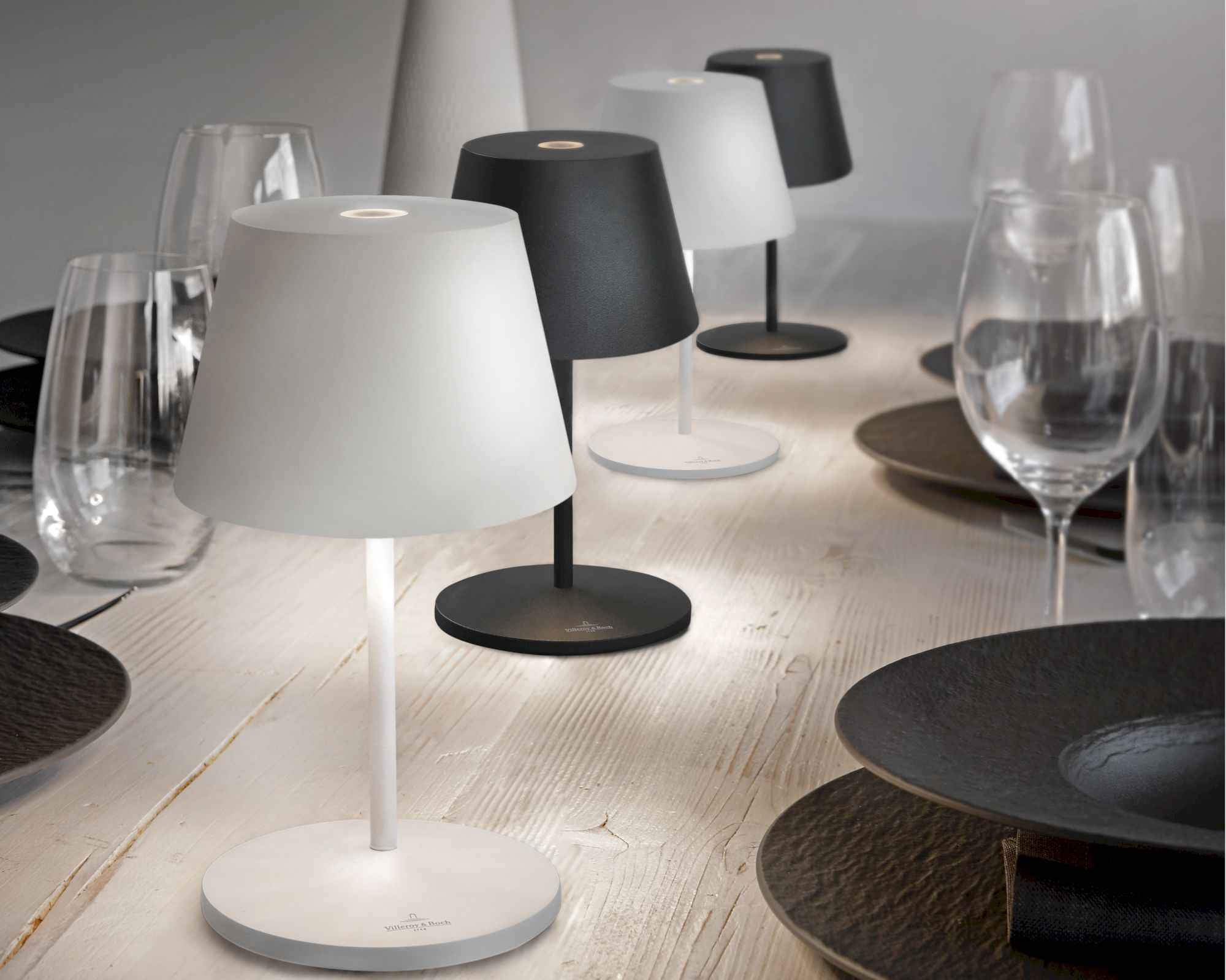 Villeroy&Boch »Seoul 2.0« Tischleuchte dimmbar schwarz Image