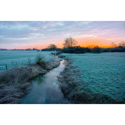 Fototapete PAPERMOON "Fluss durch Feld", bunt, B:4,50m L:2,80m, Vlies, Tapeten