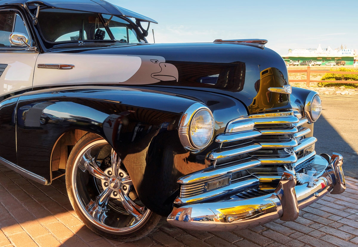 „PAPERMOON Fototapete „“oldtimer““ Tapeten Gr. B/L: 3,00 m x 2,23 m, Bahnen: 6 St., bunt Fototapeten“