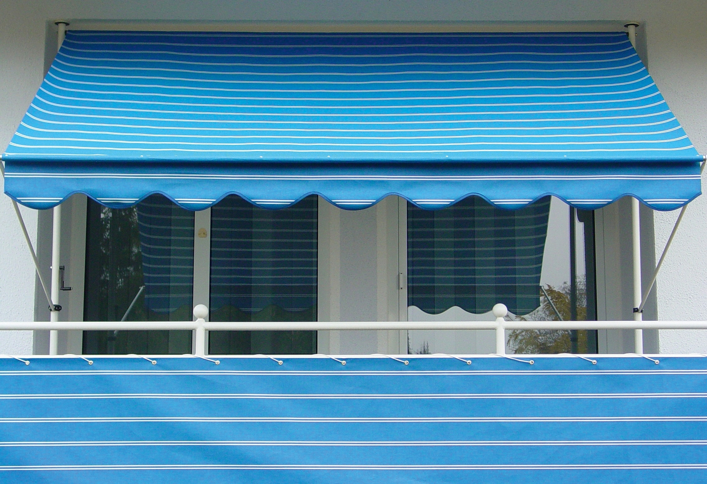Klemmmarkise, blau (blau, weiß), B:300cm, Polyacryl, ANGERER FREIZEITMÖBEL, Markisen, blau-weiß, Ausfall: 150 cm, versch. Breiten Image