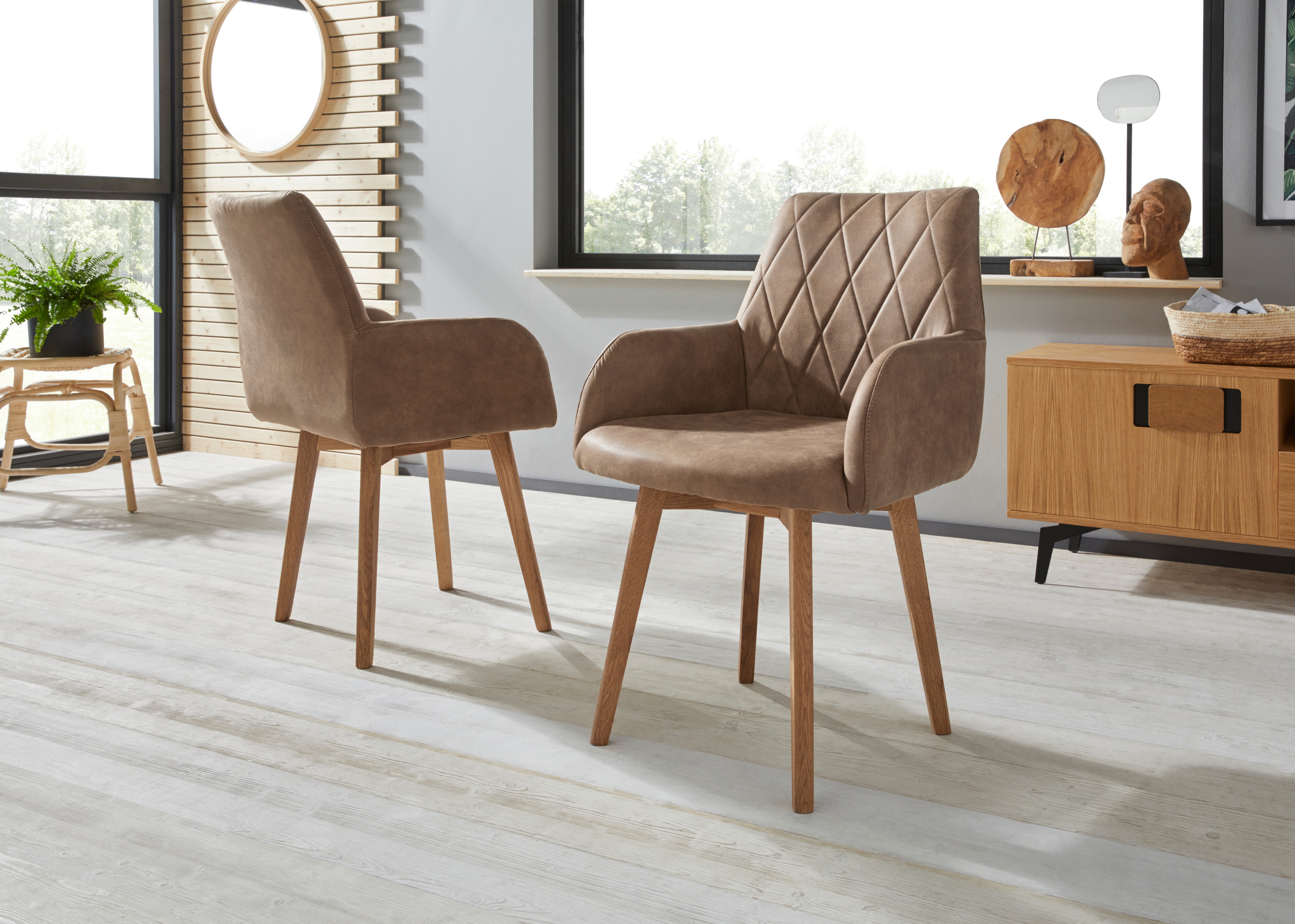 Esszimmerstuhl HOME AFFAIRE "Brest", braun (braun, eiche natur geölt), B:59,5cm H:88cm T:66cm, Polyester, Stühle, Esszimmerstuhl, Armlehnstuhl in Leder oder Microfaser, Gestell Eiche Massiv geölt