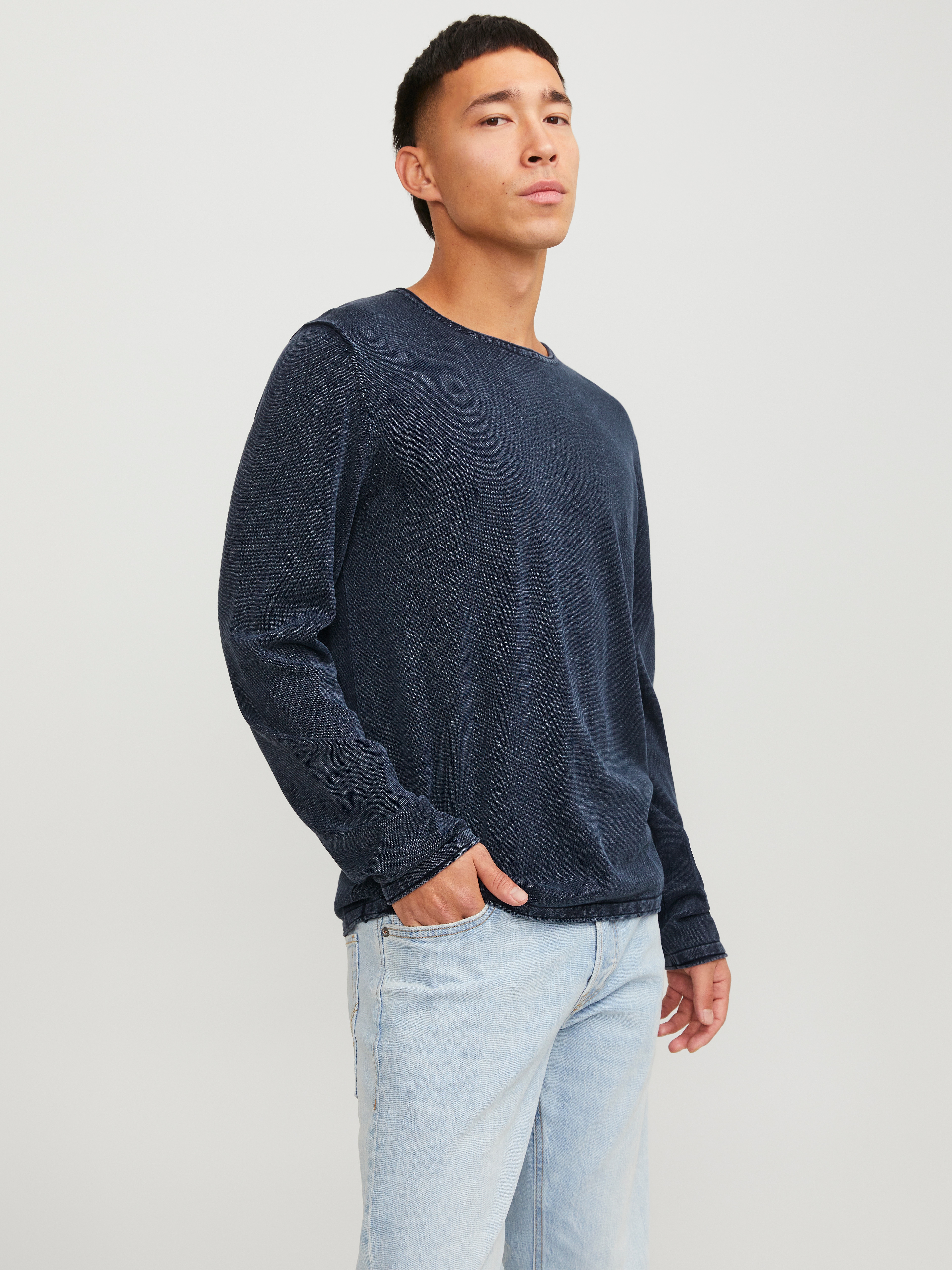 Rundhalspullover JACK & JONES "JJELEO aus pflegeleichter Baumwollqualität", Herren, Gr. M, blau (navy), Obermaterial: 100% Baumwolle, schmal, Rundhals, Pullover Rundhalspullover, unifarben, modisch, schmal, Baumwolle, Rundhals