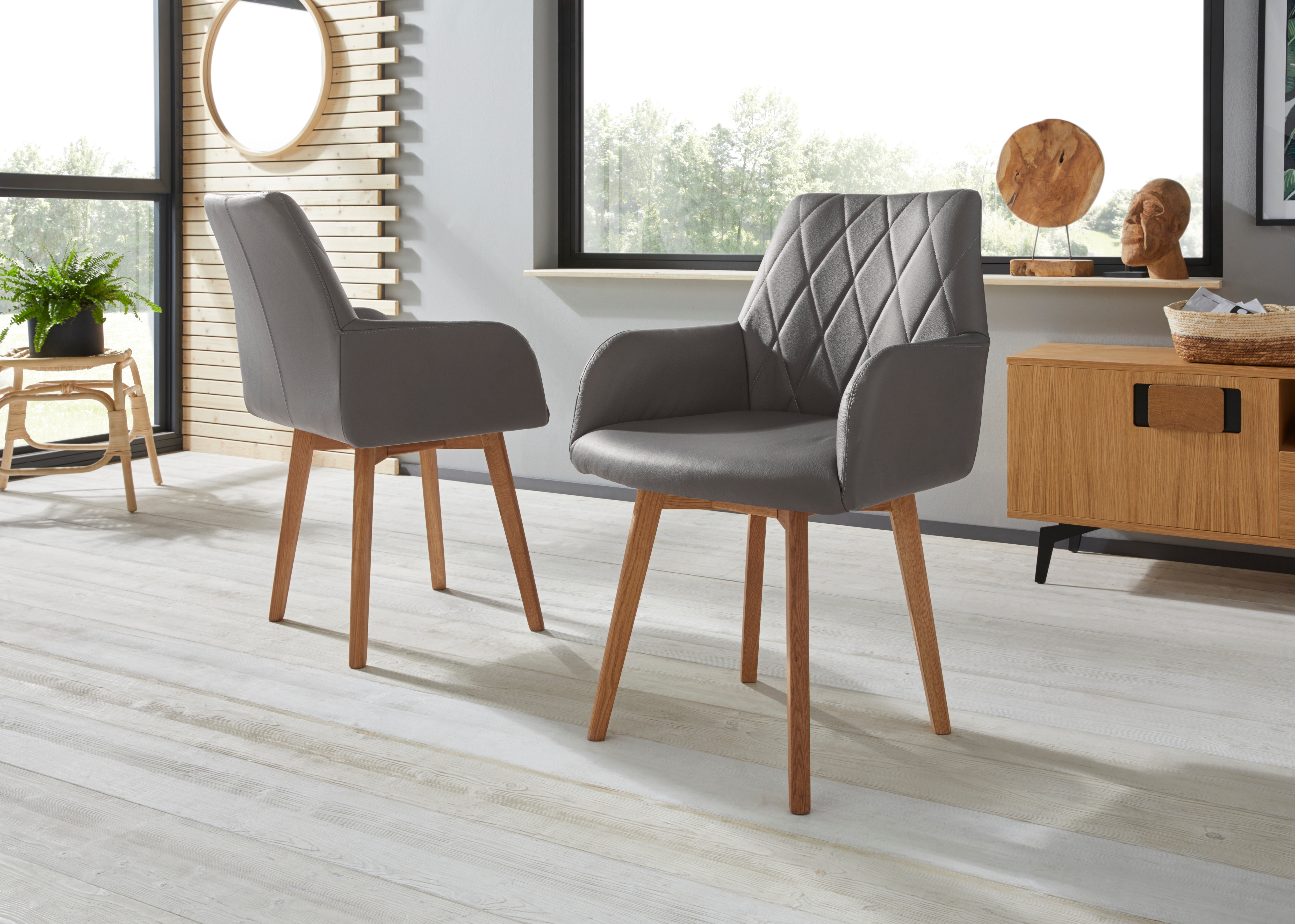 Esszimmerstuhl HOME AFFAIRE "Brest", grau (grau, eiche natur geölt), B:59,5cm H:88cm T:66cm, Stühle, Armlehnstuhl in Leder oder Microfaser, Gestell Eiche Massiv geölt