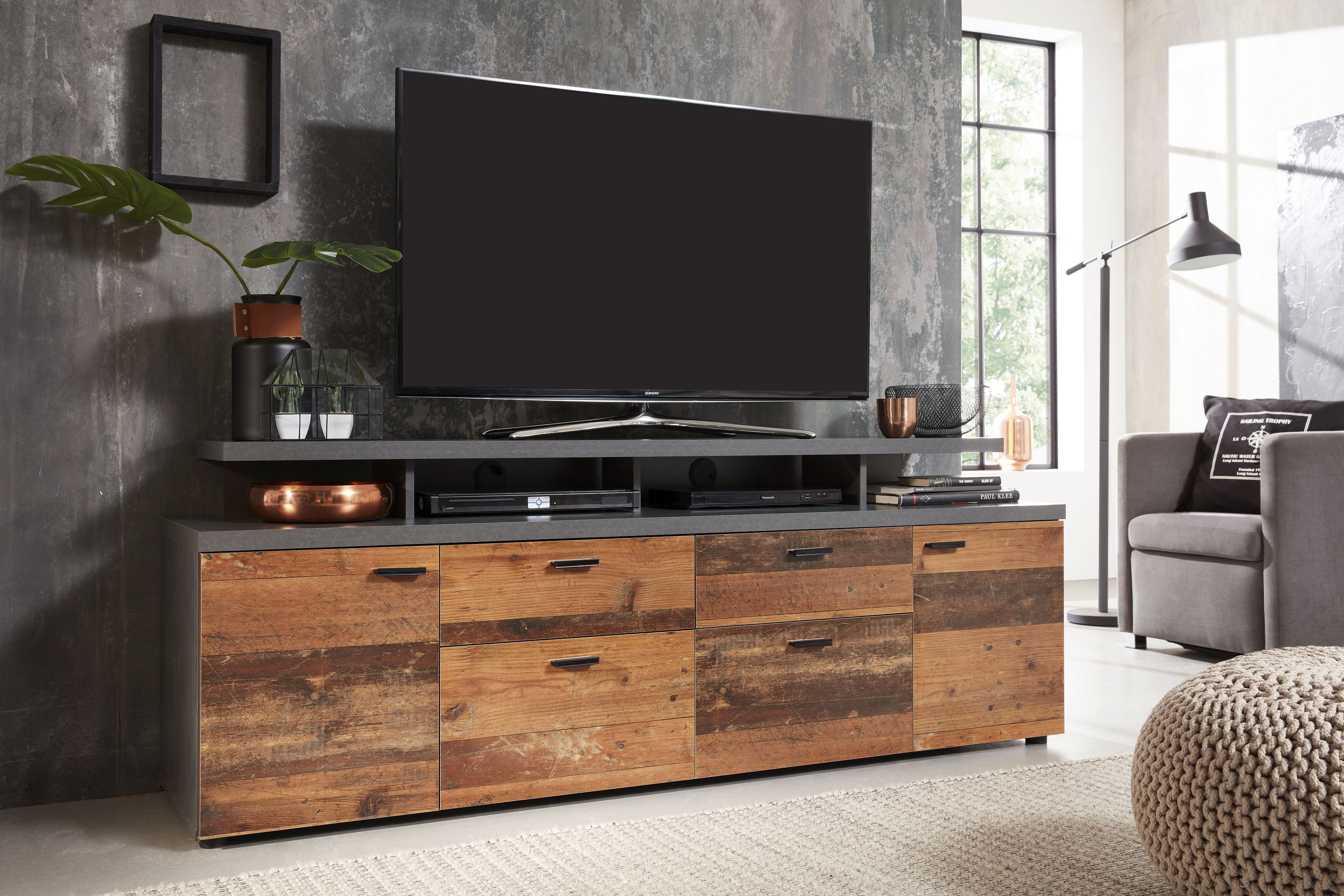TV-Board INOSIGN "Messina", grau (old wood matera), B:180cm H:66cm T:47cm, FSC-zertifizierter Holzwerkstoff, Sideboards, TV-Board, TV-Lowboard mit Türen, Schubladen & Fächern - (B/T/H) 180/47/66 cm