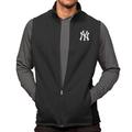 Men's Antigua Heathered Black New York Yankees Course Full-Zip Vest