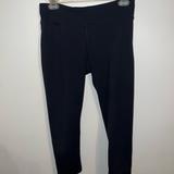 Under Armour Pants & Jumpsuits | Under Armour Capri Length Fitted Heatgear Pants Women’s Medium | Color: Black | Size: M