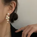 Boucles d'Oreilles Coréennes Surdimensionnées à Perle Blanche Bijoux de Mariage en Zircon Rond Doré