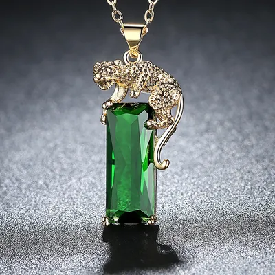 Collier pendentif panthère en cristal vert incrusté pour femme bijoux exquis accessoires de fête